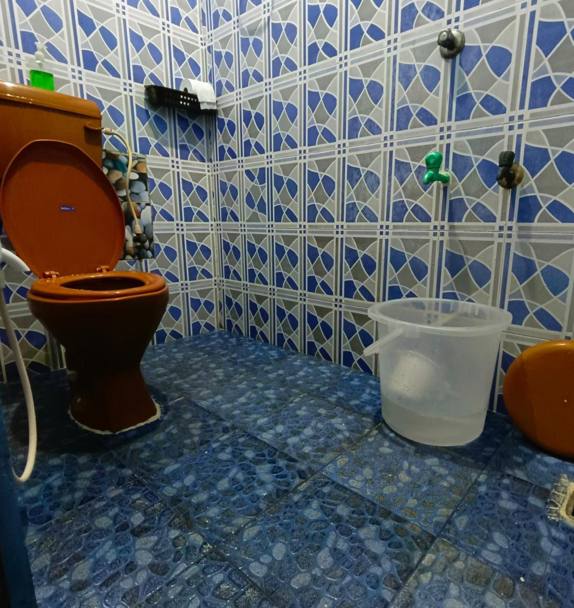 Blue Waves Homestay ポンディシェリ エクステリア 写真